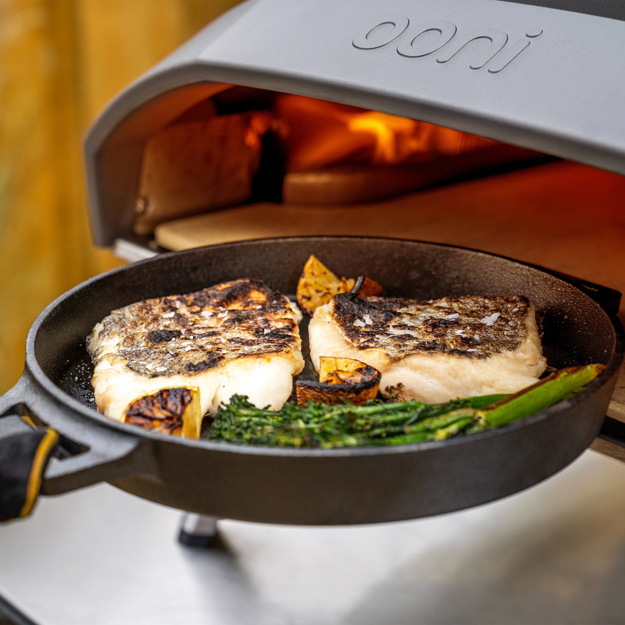 A Guide to Choosing the Right Cast Iron Pan — Ooni USA