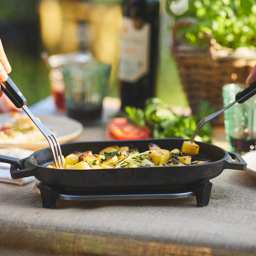 Ooni - Cast Iron Skillet with Wooden Base