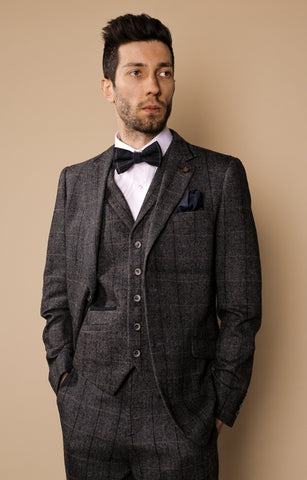 Check tweed suit 3 - The latest fashion trends