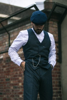 Men’s tweed waistcoat 1 - charm and functionality