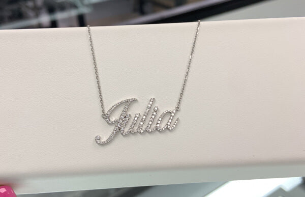 Carrie Bradshaw Necklace with ANY name / Silver Nameplate necklace