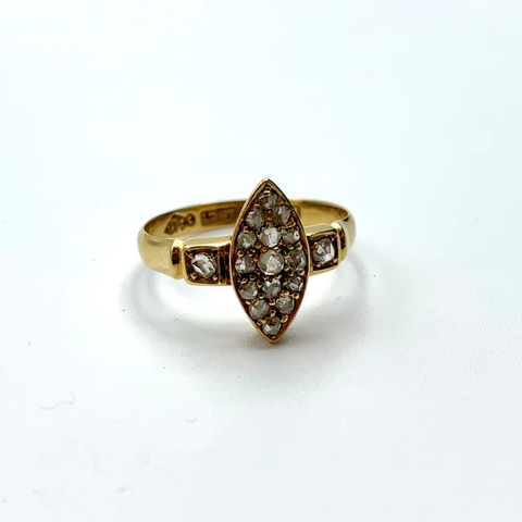 Vintage 18K Yellow Gold Diamond Ring