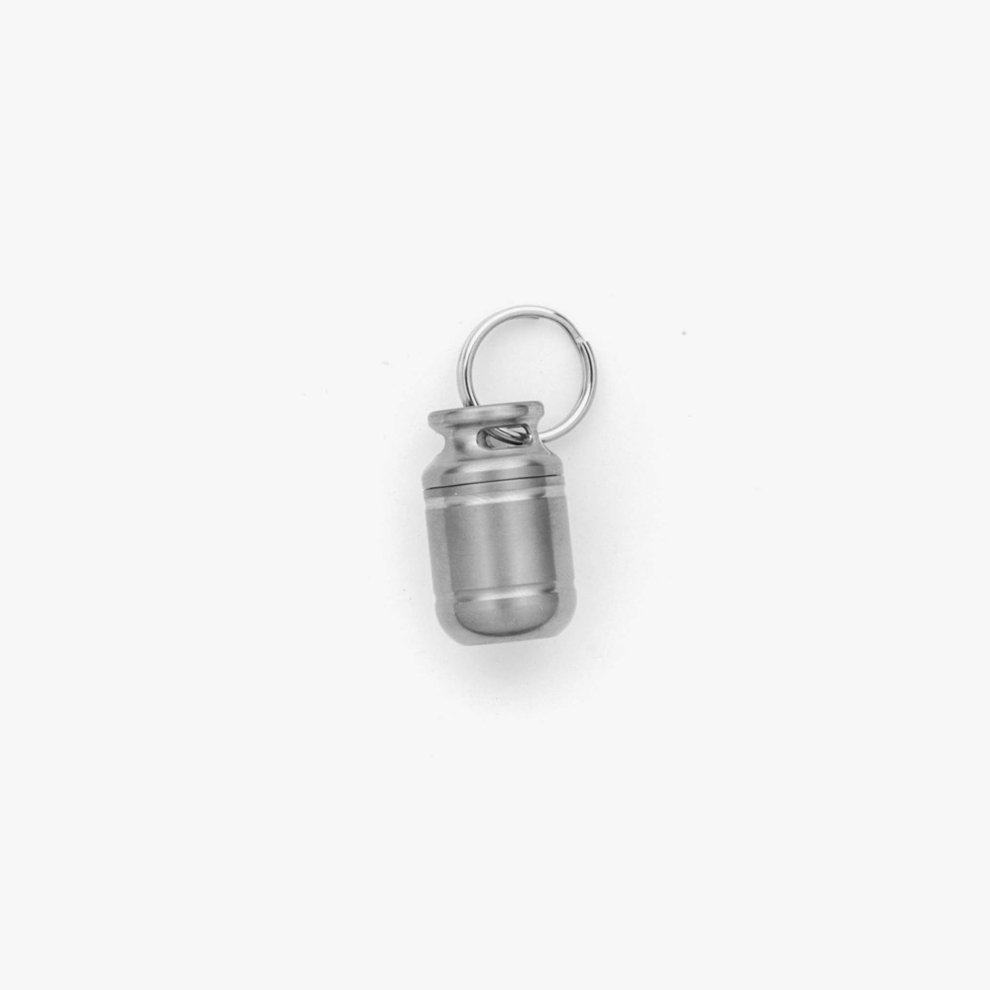 Titanium Oval Keyring with Screw Closure - Flytanium