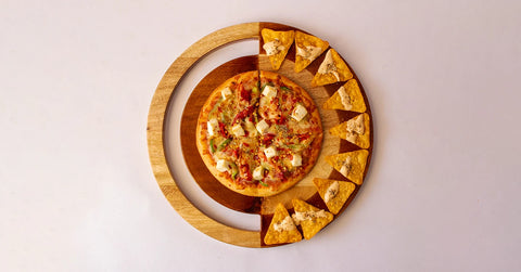 pizza cutting board wooden