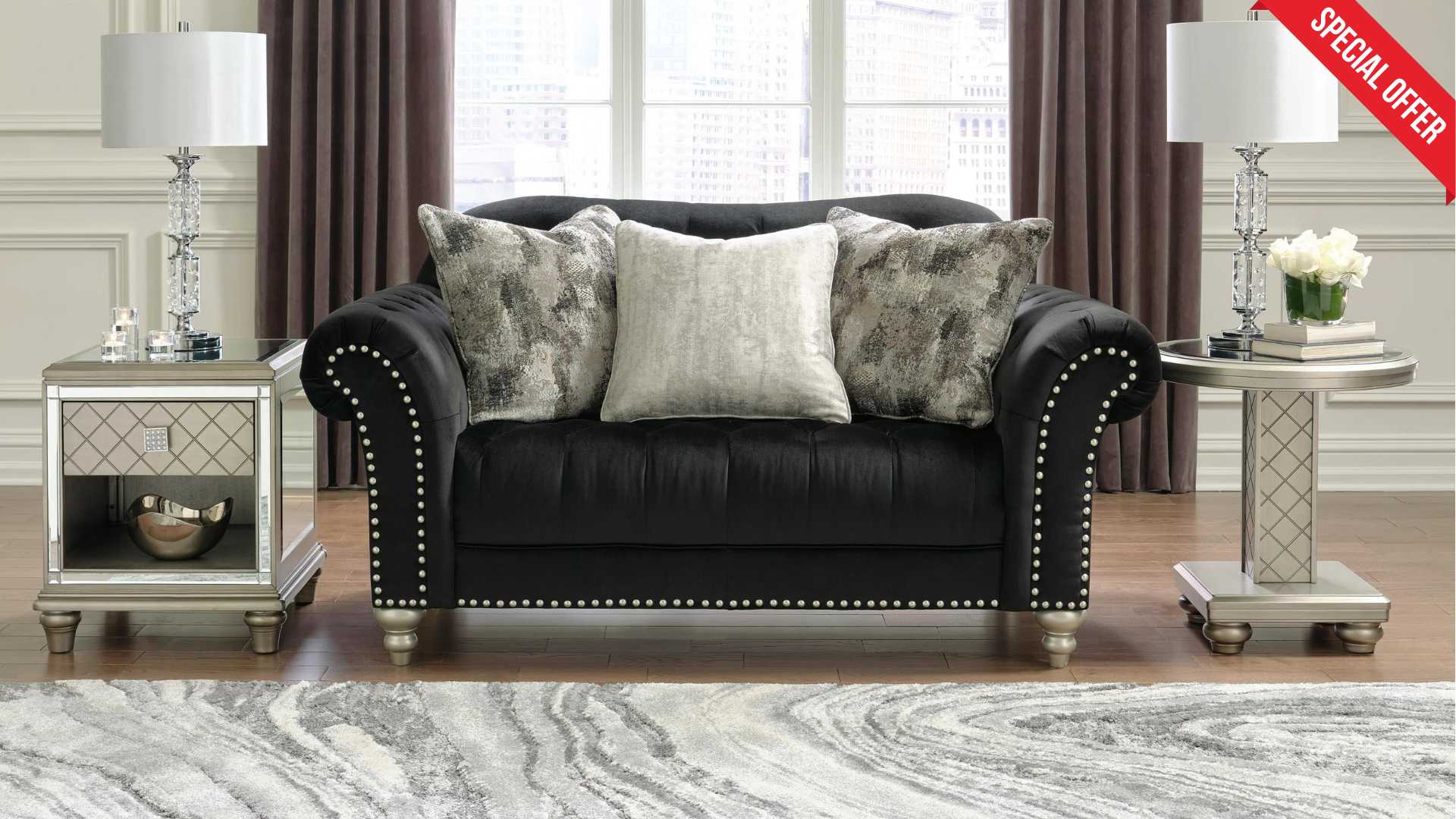 Harriotte Loveseat