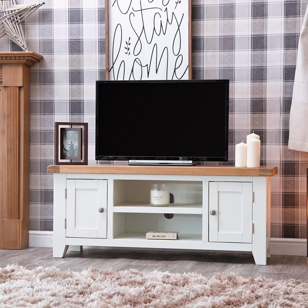 Suffolk White Painted Oak Extra Large TV Unit – Chiltern Oak Furniture