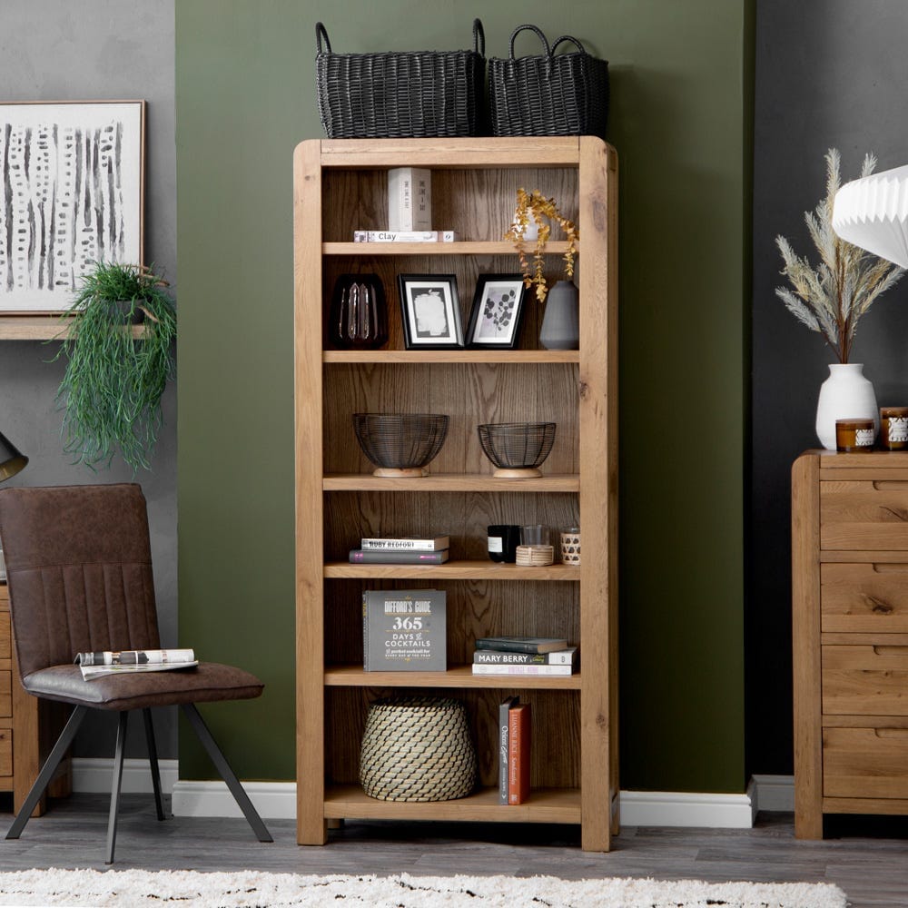 Oslo Chunky Oak Large Wide Bookcase – Chiltern Oak Furniture