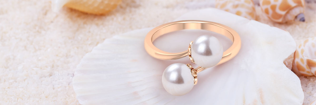 The Origin of Pearl Rings
