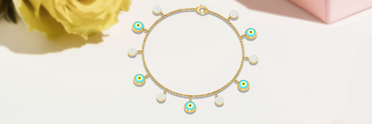 Modern Evil Eye Bracelet with Diamond