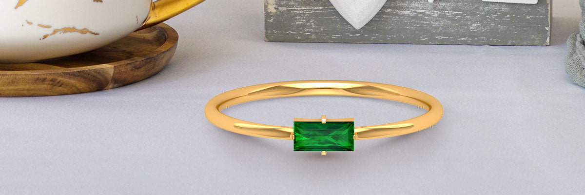 Emerald East West Promise Ring