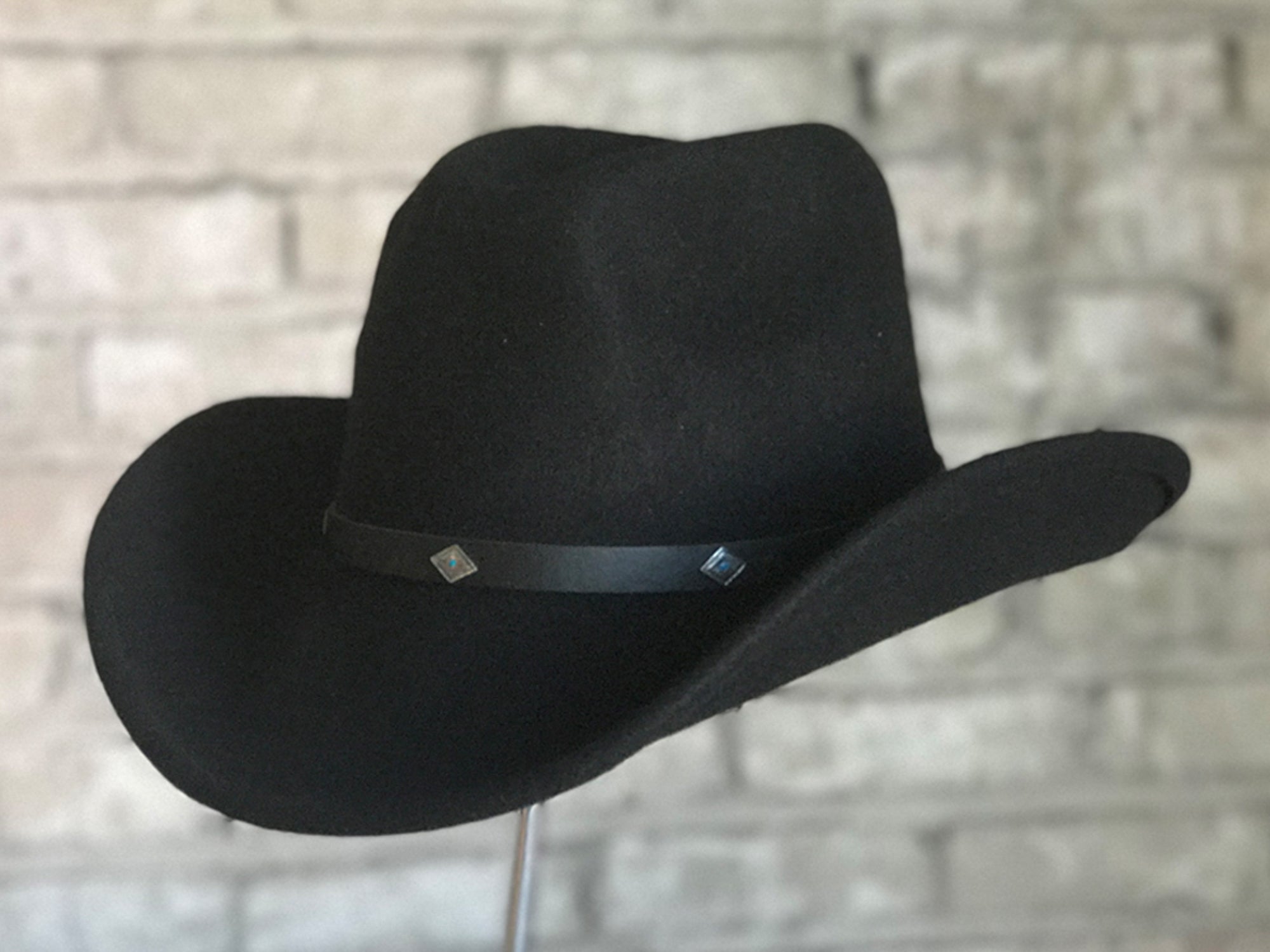 Rockmount Mens Black Felt Magic Pinch Cowboy Hat – The Western Company