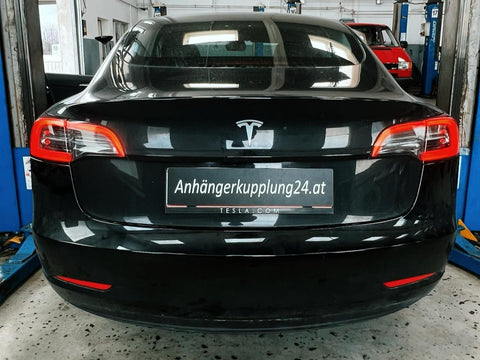 Nachrüstung einer abnehmbaren Towcar Anhängerkupplung am Tesla Model 3