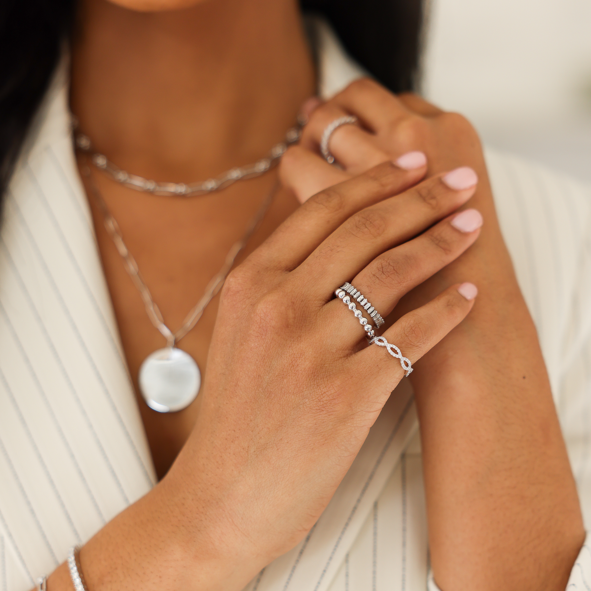 White Gold-7^Stackable Rings: Poppy Rae Large Pebble Ring in White Gold