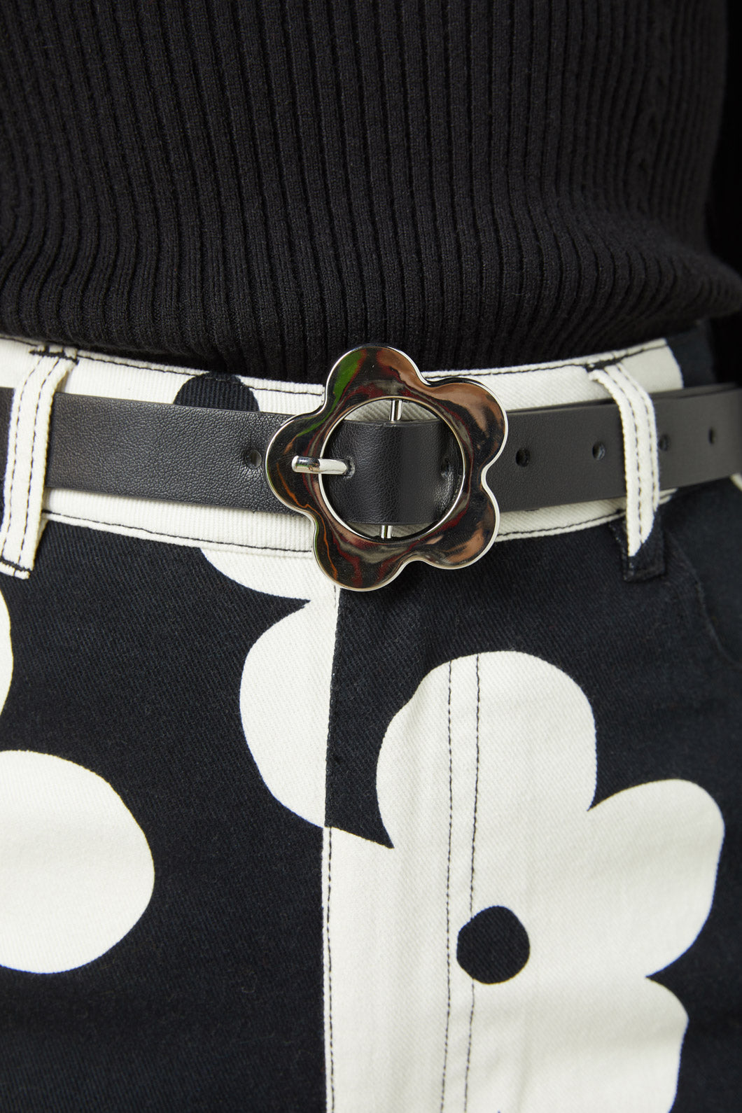 Daisy Buckle Belt