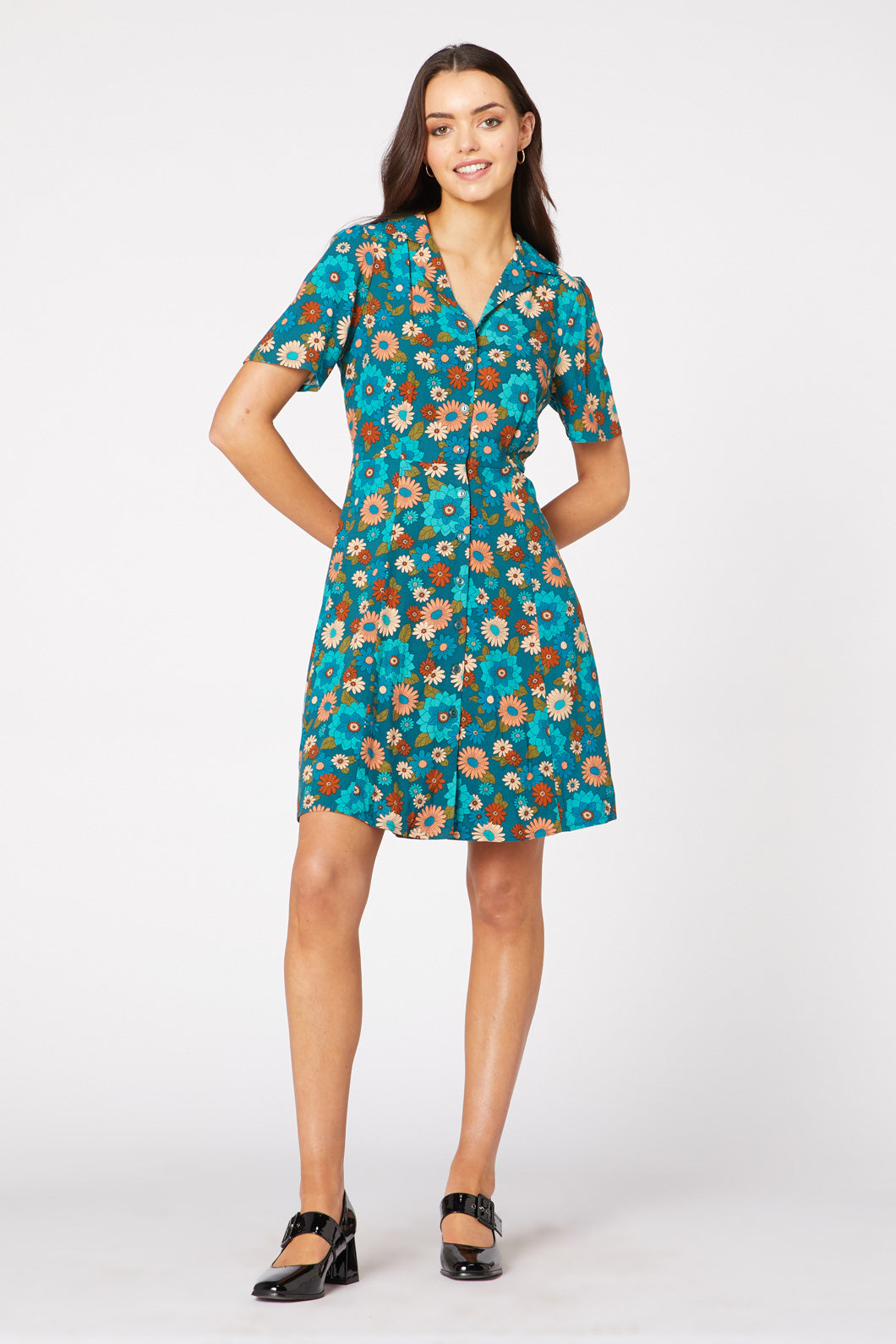 Lindy 70S Floral Mini Dress