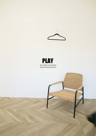 Play / Abelia Edoward Goucha – FOME