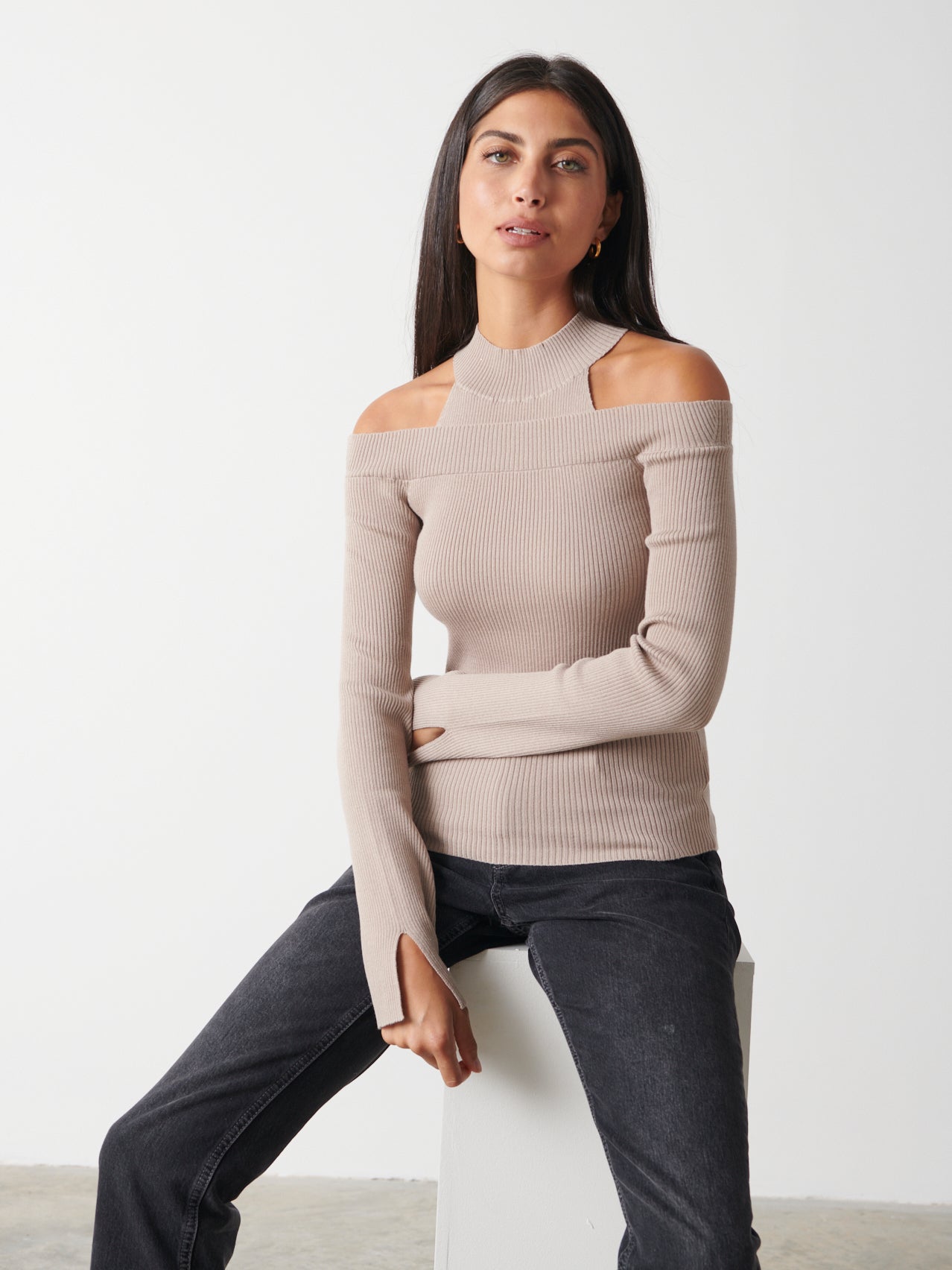 Kennedy Cut Out Knit Top - Taupe, L