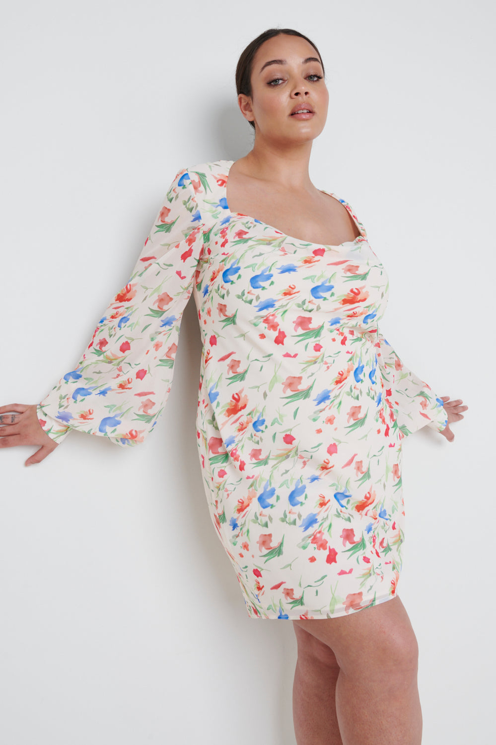 Talullah Cowl Neck Mini Dress Curve - Dainty Floral, 18