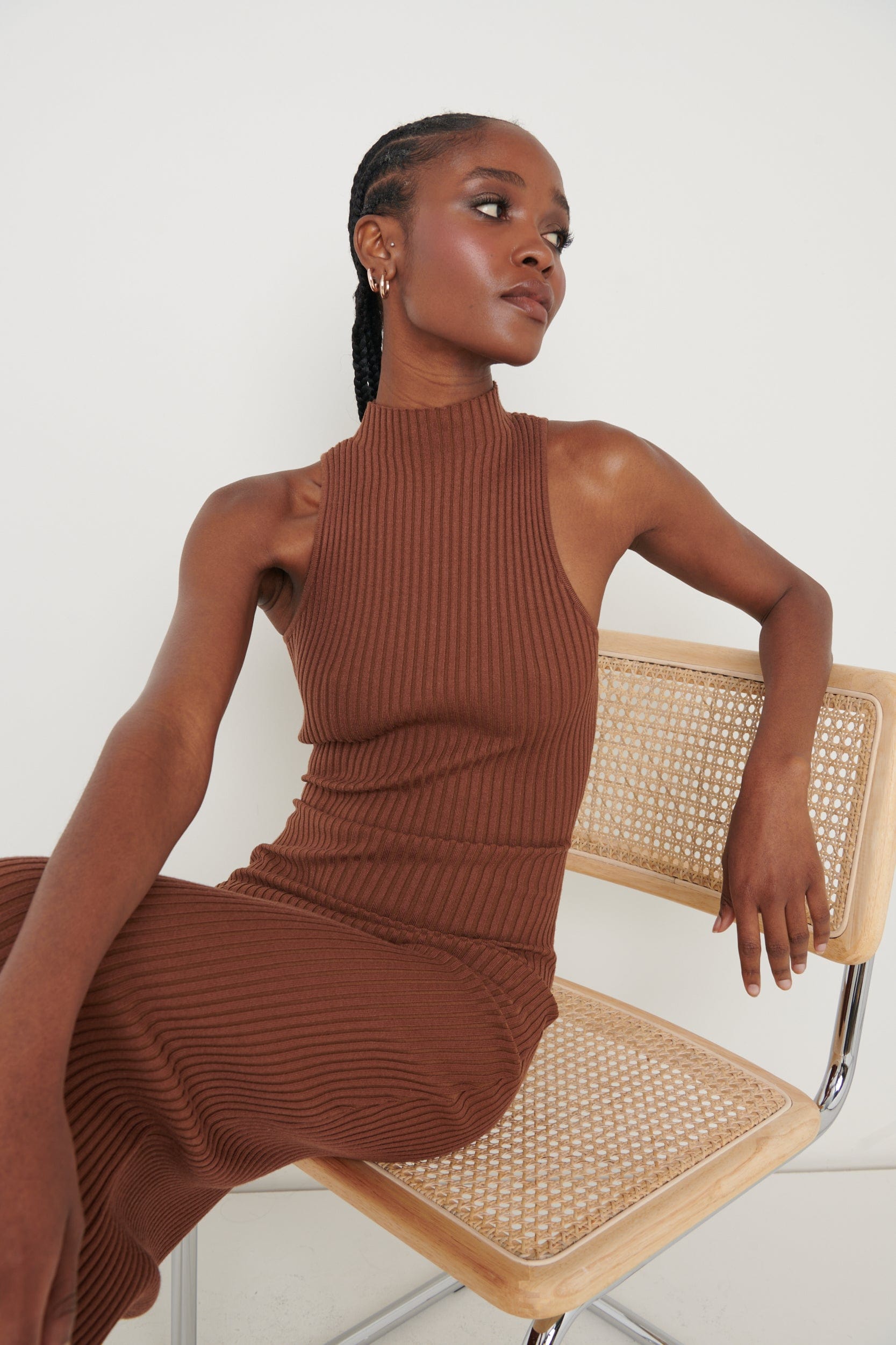 Sun-imperial - brown rib knitted deep v neck bodycon slim midi dress with a  matching ribbed bra set – Sun-Imperial