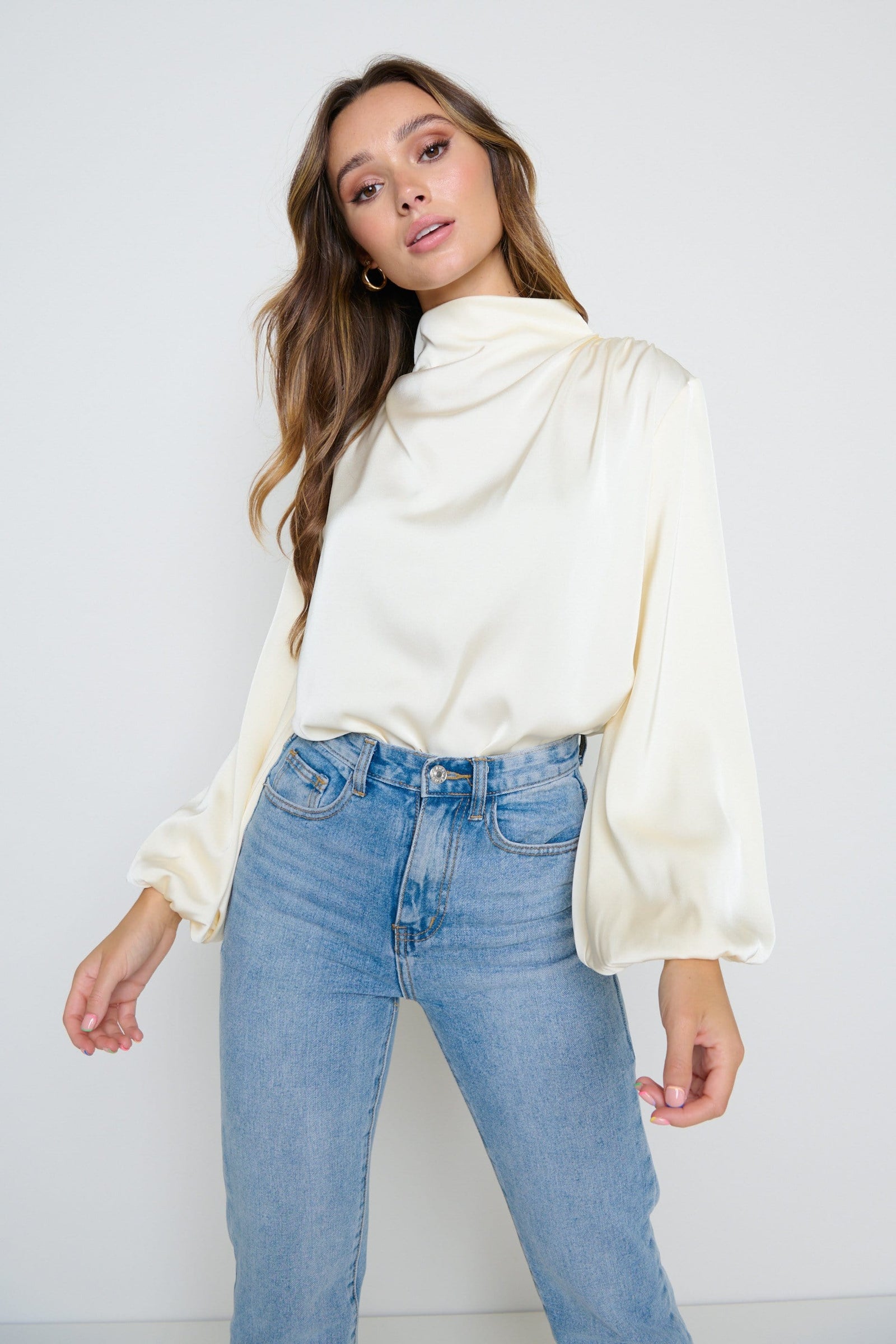 Tate Cowl Neck Pleated Blouse - Oyster – Pretty Lavish
