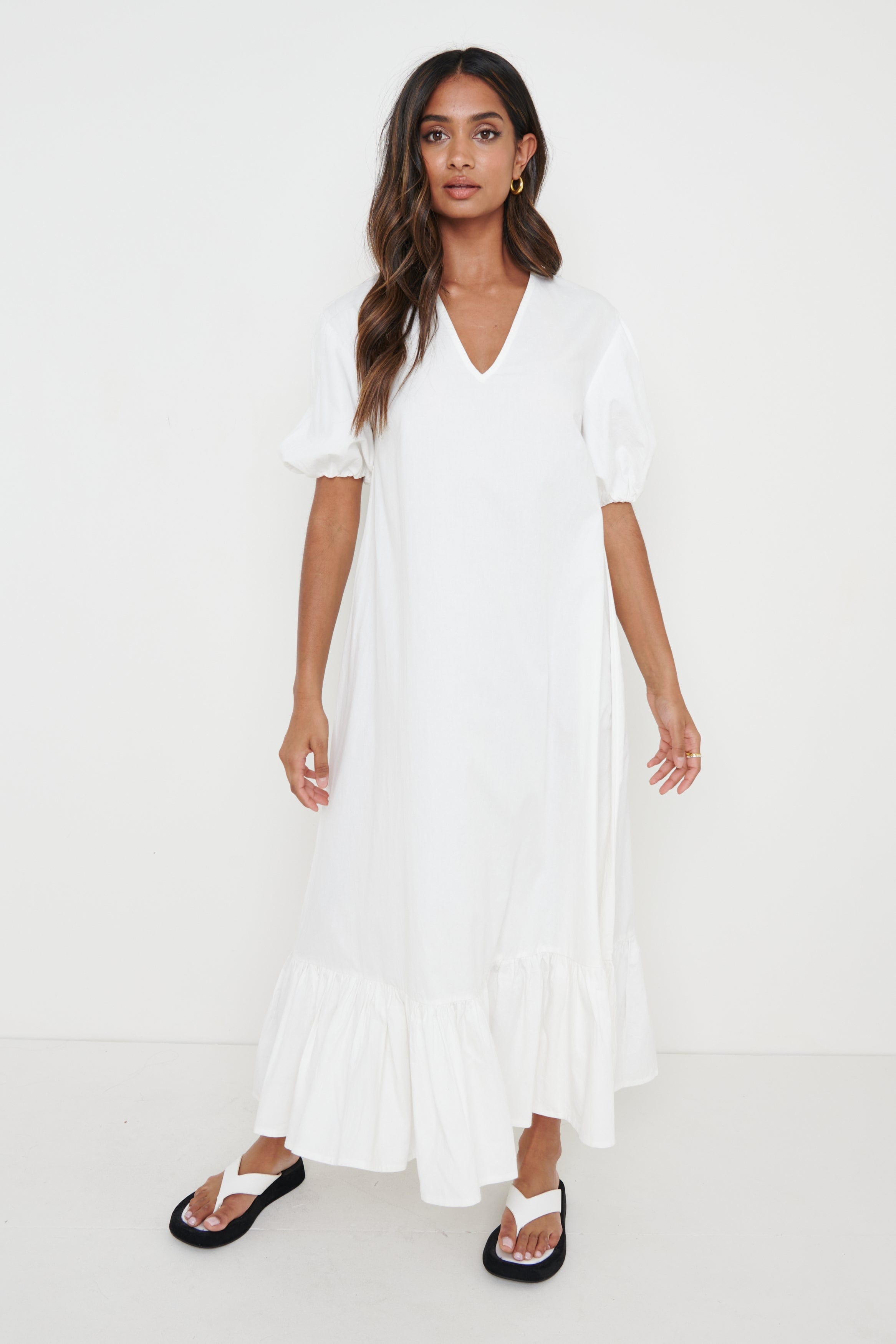 Vera V Neck Midi Dress - White, M