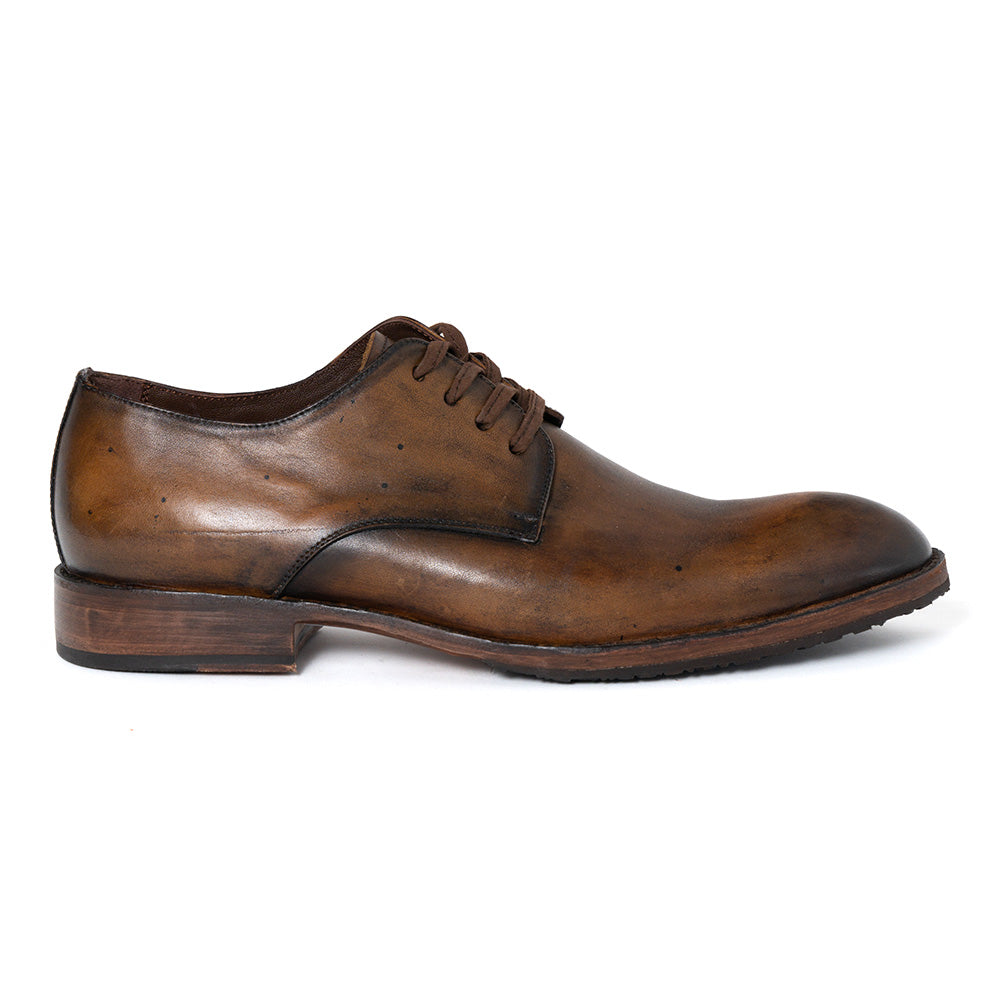 Harrison | Wholecut Lace-Up Natural Vachetta Leather colored-in Saddle Design in Brown + Black | Leather Sole