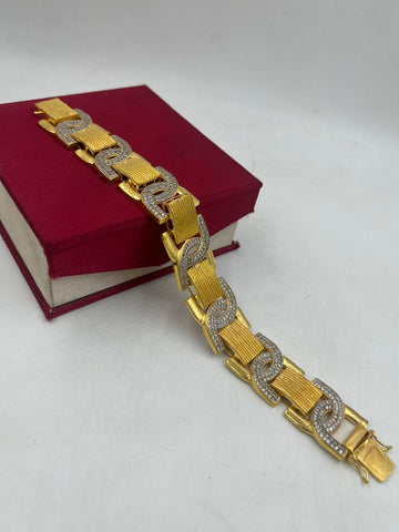 Buy Gold Nazariya Bracelet Designs Online | CaratLane