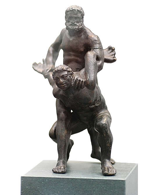 Pankration Statue depicting 2 fighters