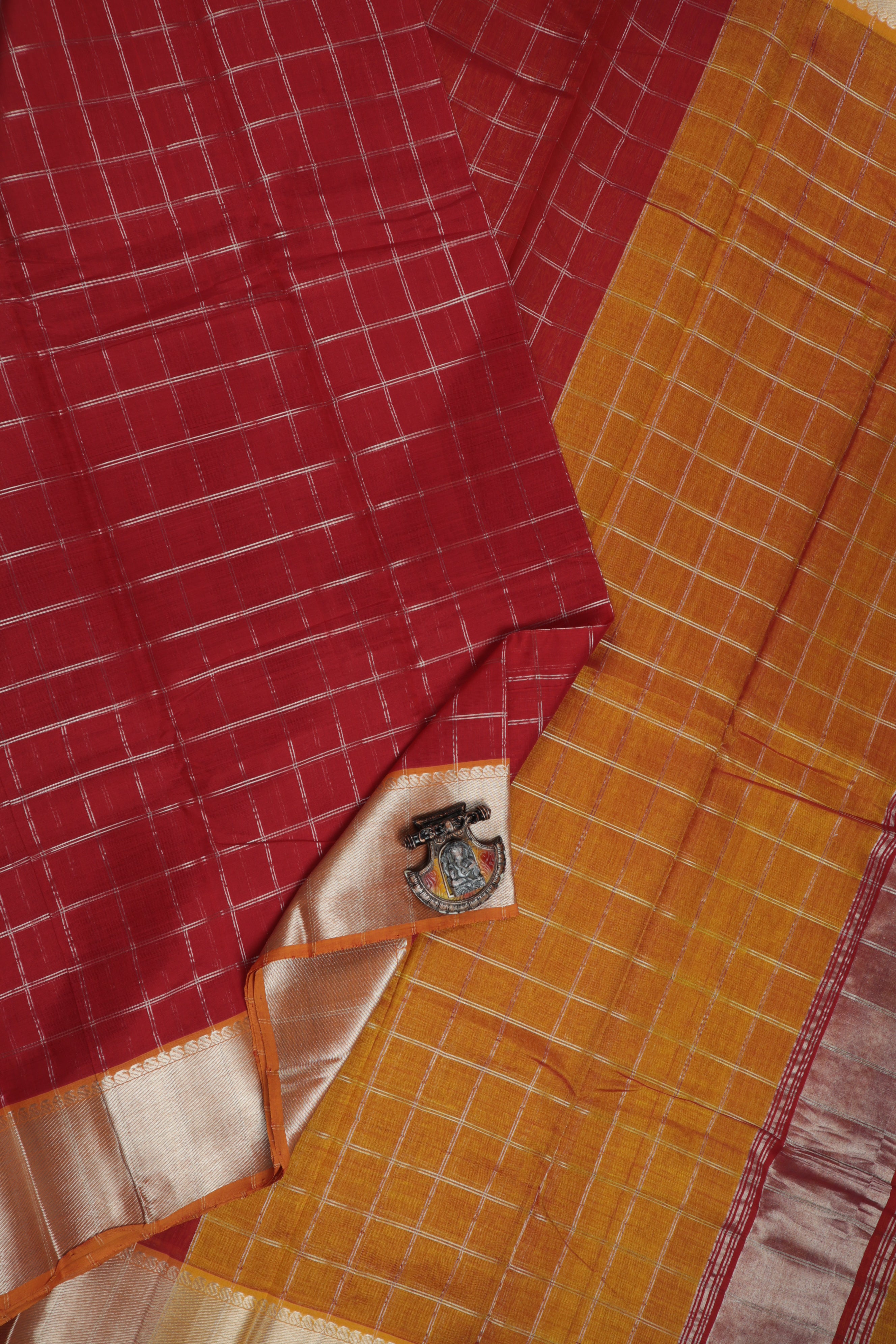 Mangalgiri Silk Saree with Contrast Blouse – RKG SHOPPING