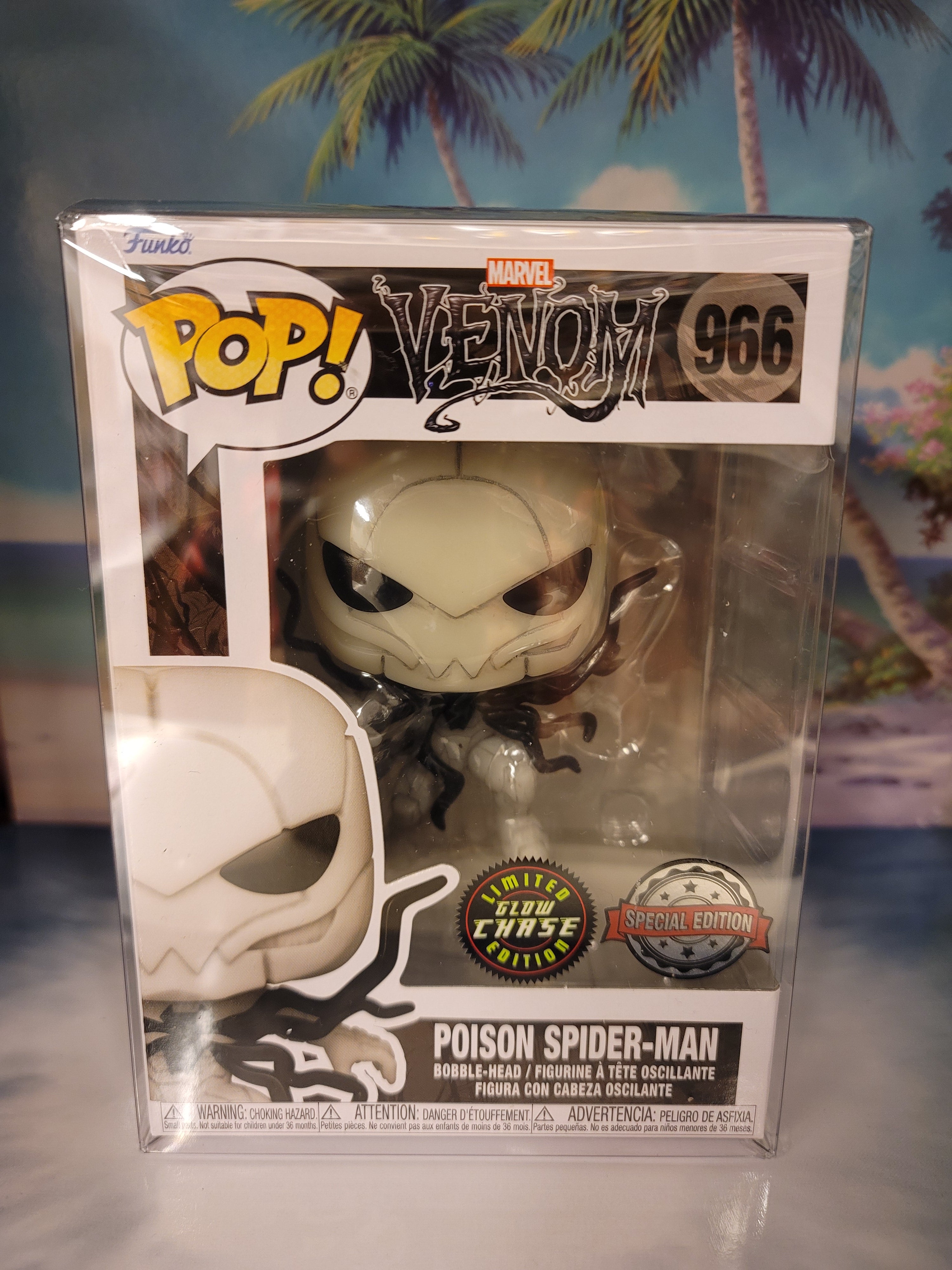 CHASE Funko Pop! Marvel Venom #966 Poison Spider-Man (GITD Special Edi –  Unlock The Con