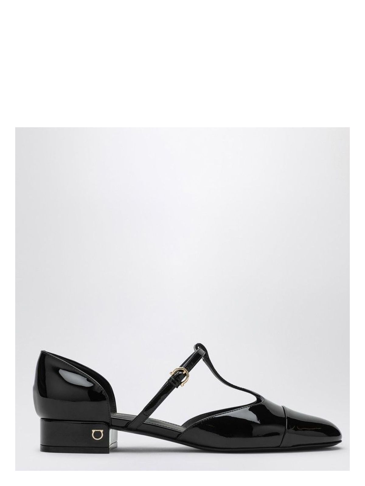 Ferragamo Elegant Black Patent Leather Ballerina Flats