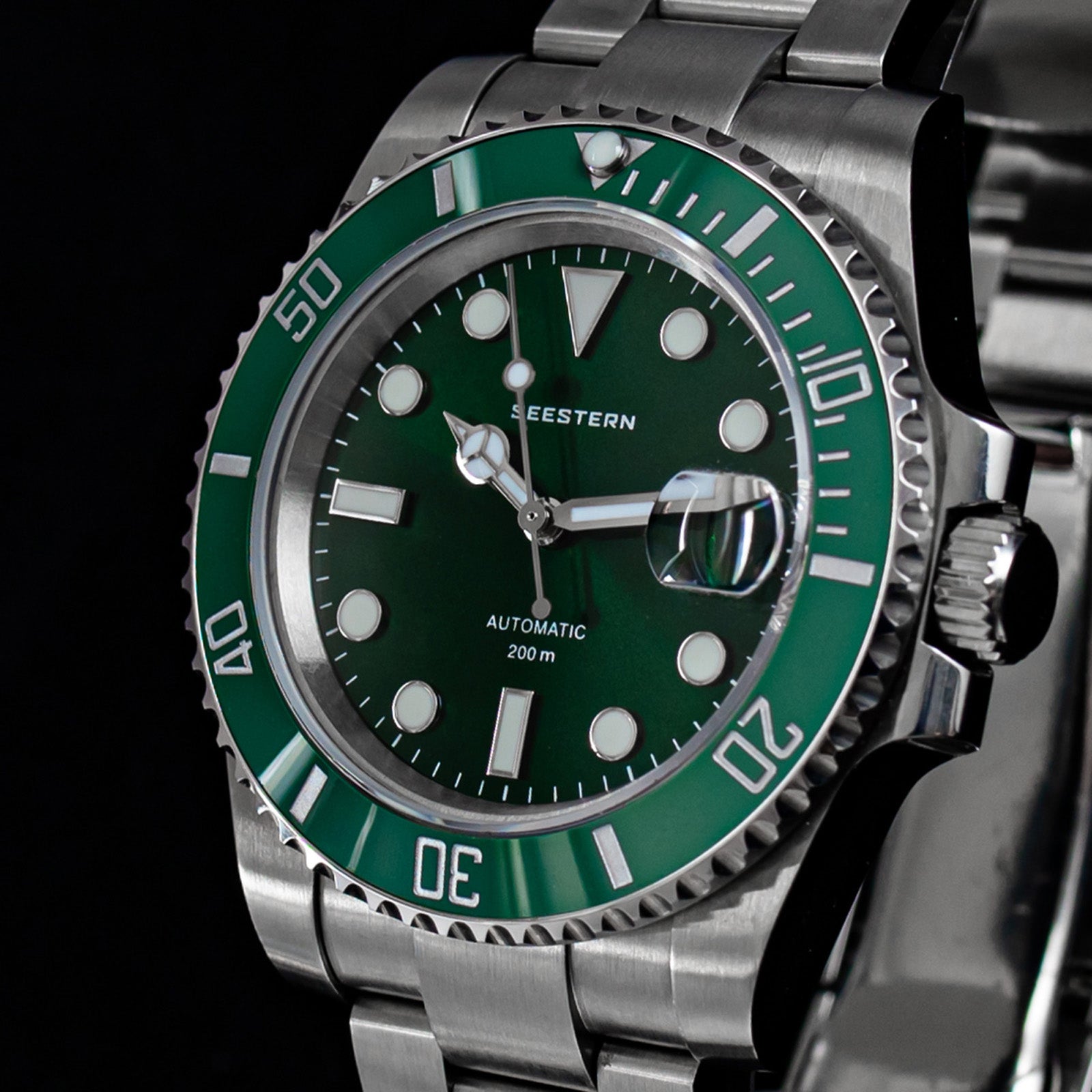 sugess submariner