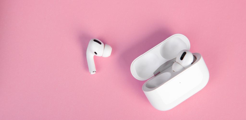 Nur ein Airpod verbindet sich Nachkaufen