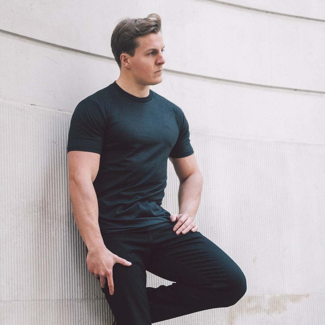 Men's Muscle Fit Tee | Super Soft Muscle-Hugging Fit– Fitizen