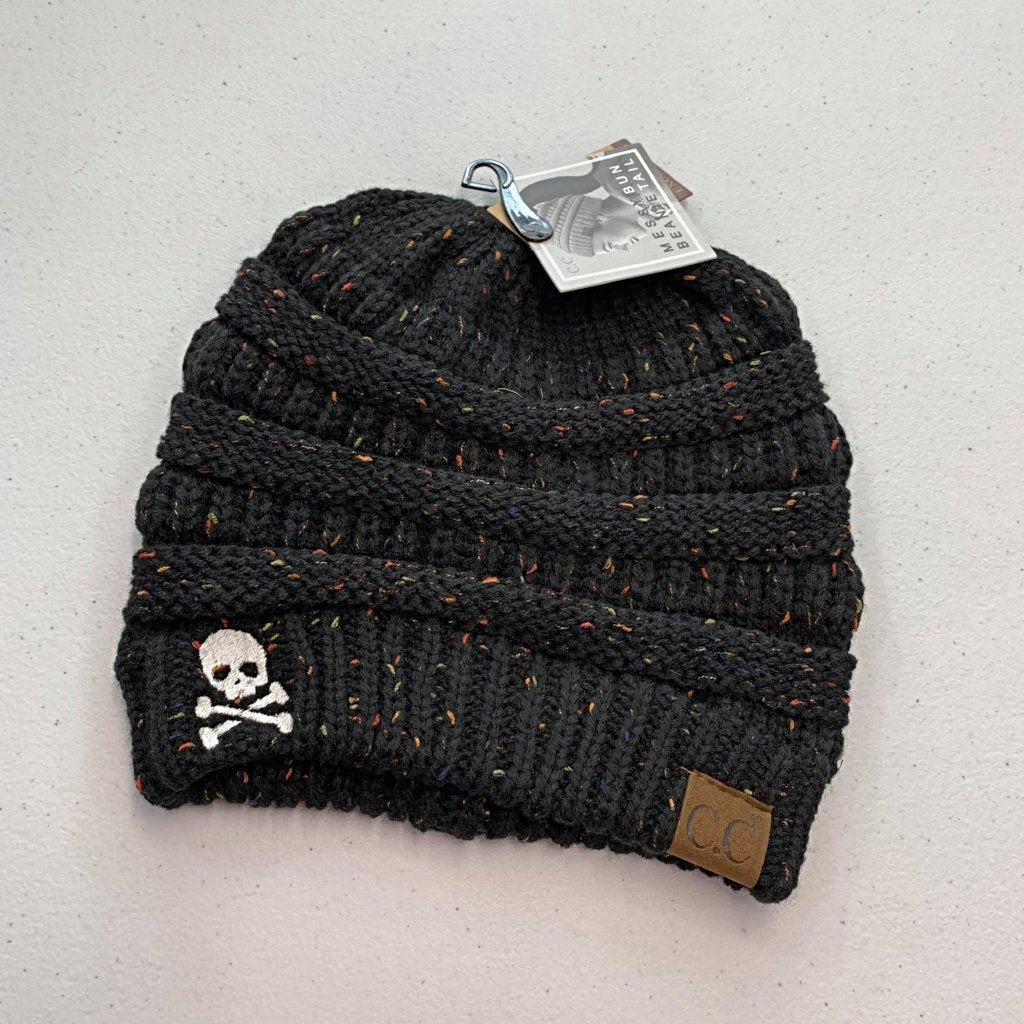 skull and crossbones cc beanie