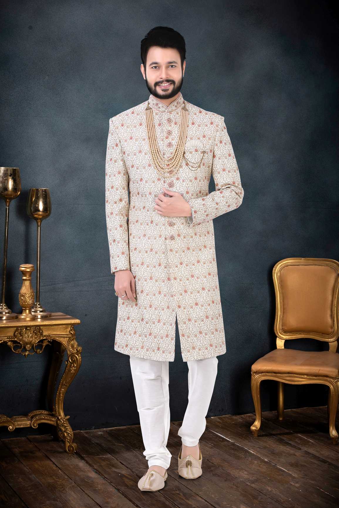 Latest Designer Punjabi Wedding Suits Buy | Maharani Designer Boutique