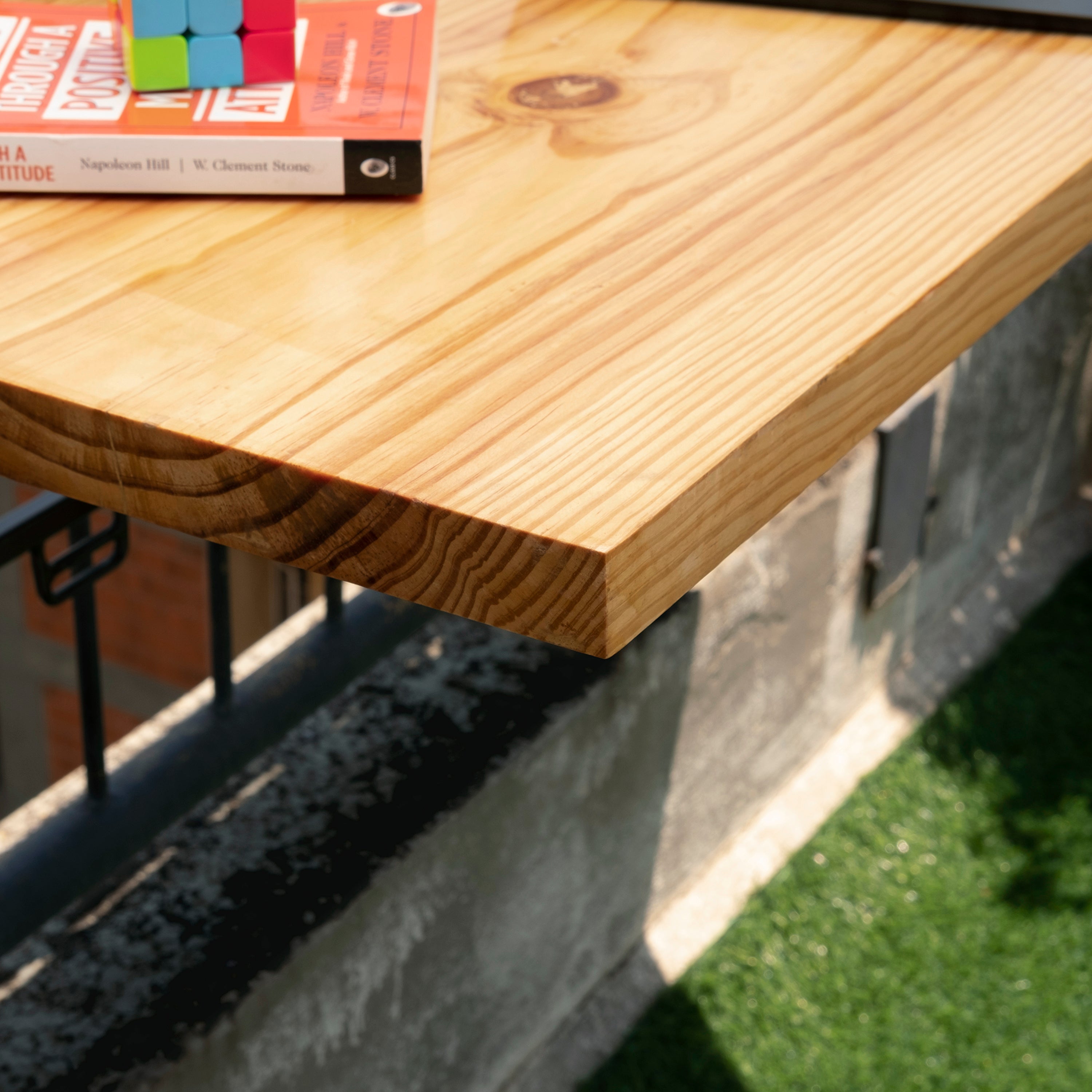 Versatile Balcony Table