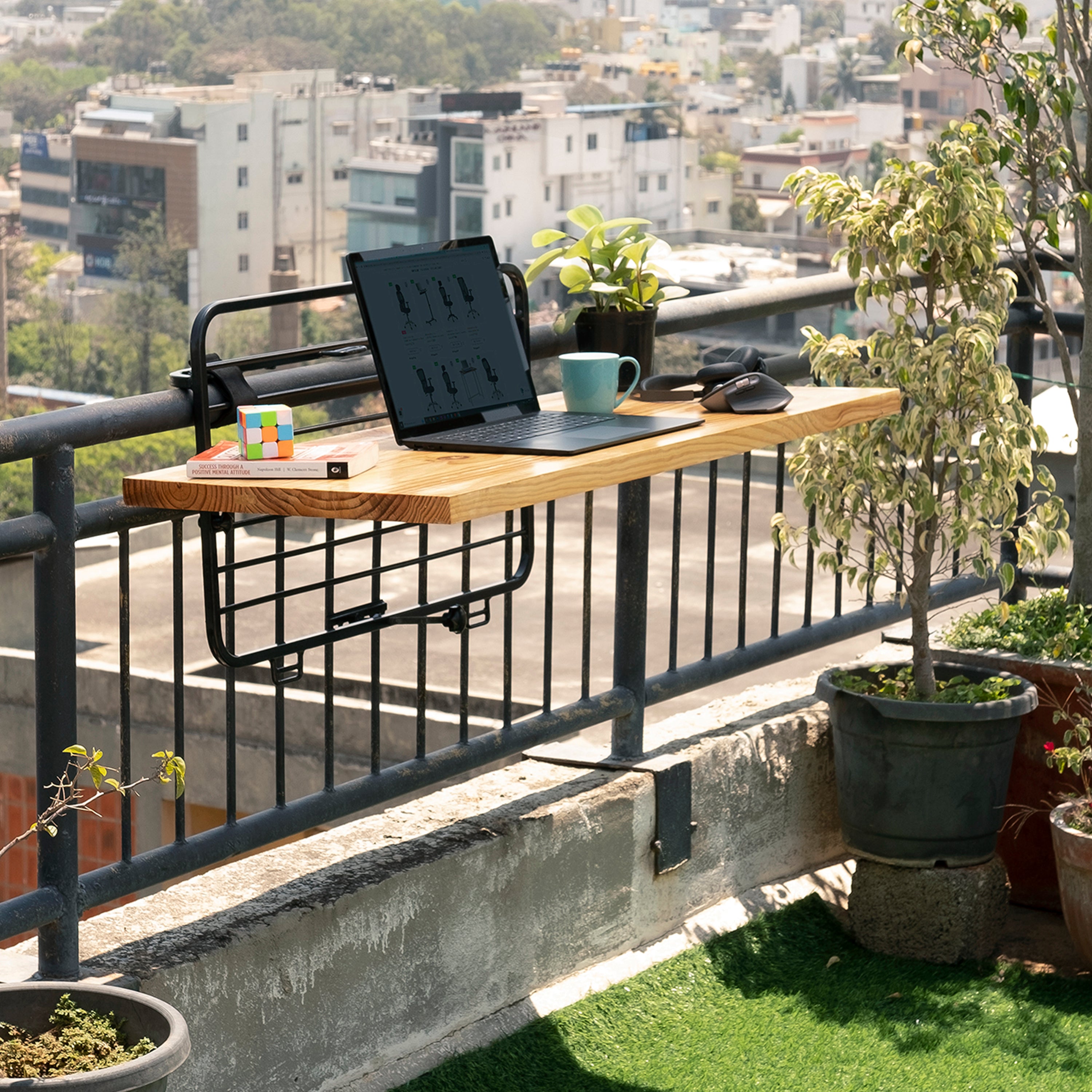 Versatile Balcony Table