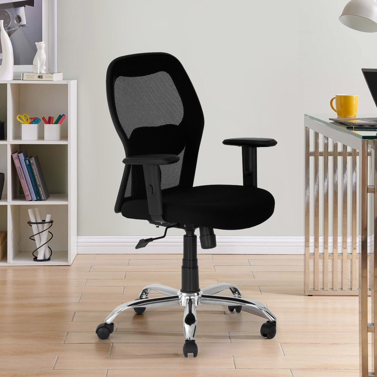 Brezz Medium Back Chair-image-3