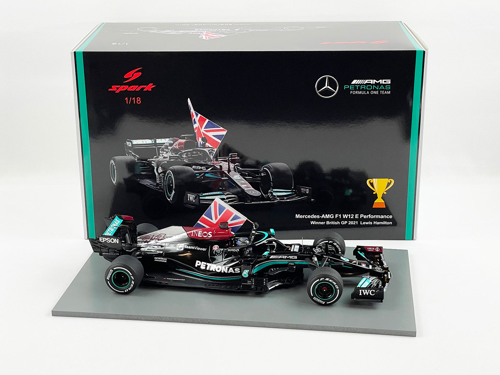 2021 Spark 1:18 Mercedes F1 W12 #44 Lewis Hamilton Russia 100th GP Winner  18S604