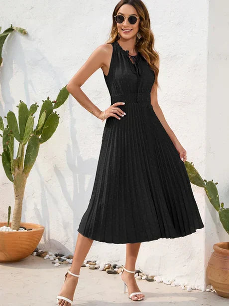 Product Image for Ivyshape | Black Pleated Dress with Neckholder, Black / XL