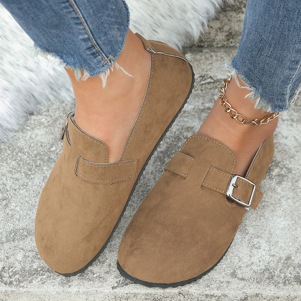 Product Image for Comfortable Suede Clogs for Women, Brown / 38