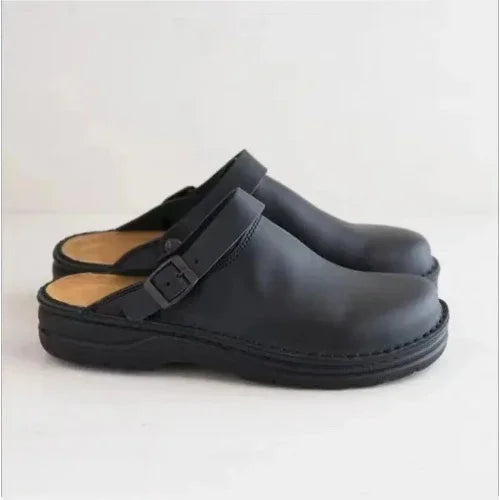 Product Image for Classic Slip-On Beach Sandals for Men and Women, Black / 42