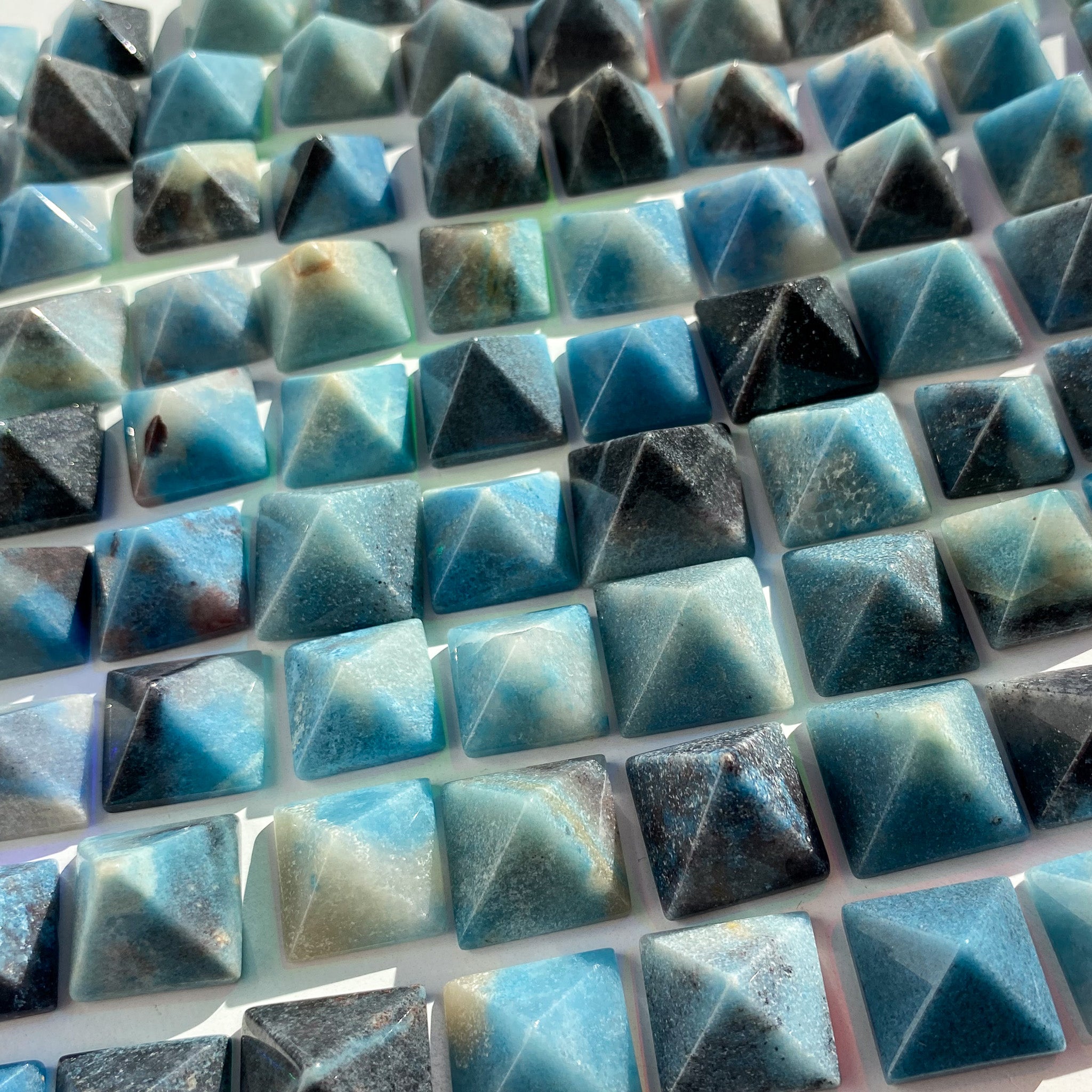 Trolleite Pyramids