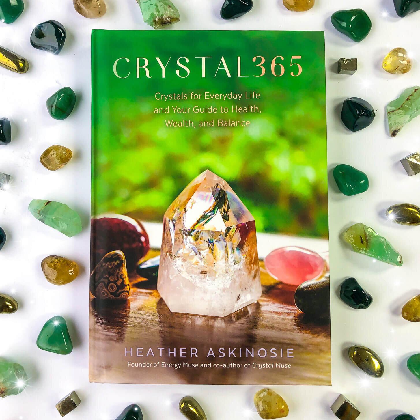 Healing Crystals for Women: Must-have crystals and their benefits for every  stage of life: Nathaelh Remy: 9781859064238: : Books