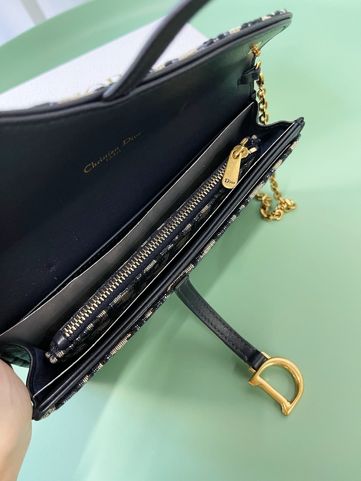 DIOR LONG SADDLE WALLET WITH CHAIN Luxury Bags  Wallets on Carousell