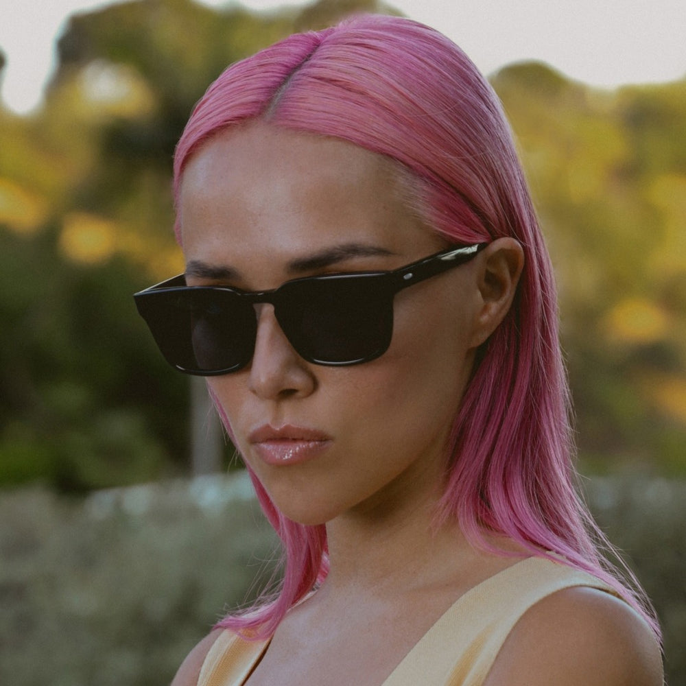 Dolce & Gabbana DG2166 - Linda Hamilton - Terminator 6: Dark Fate |  Sunglasses ID - celebrity sunglasses