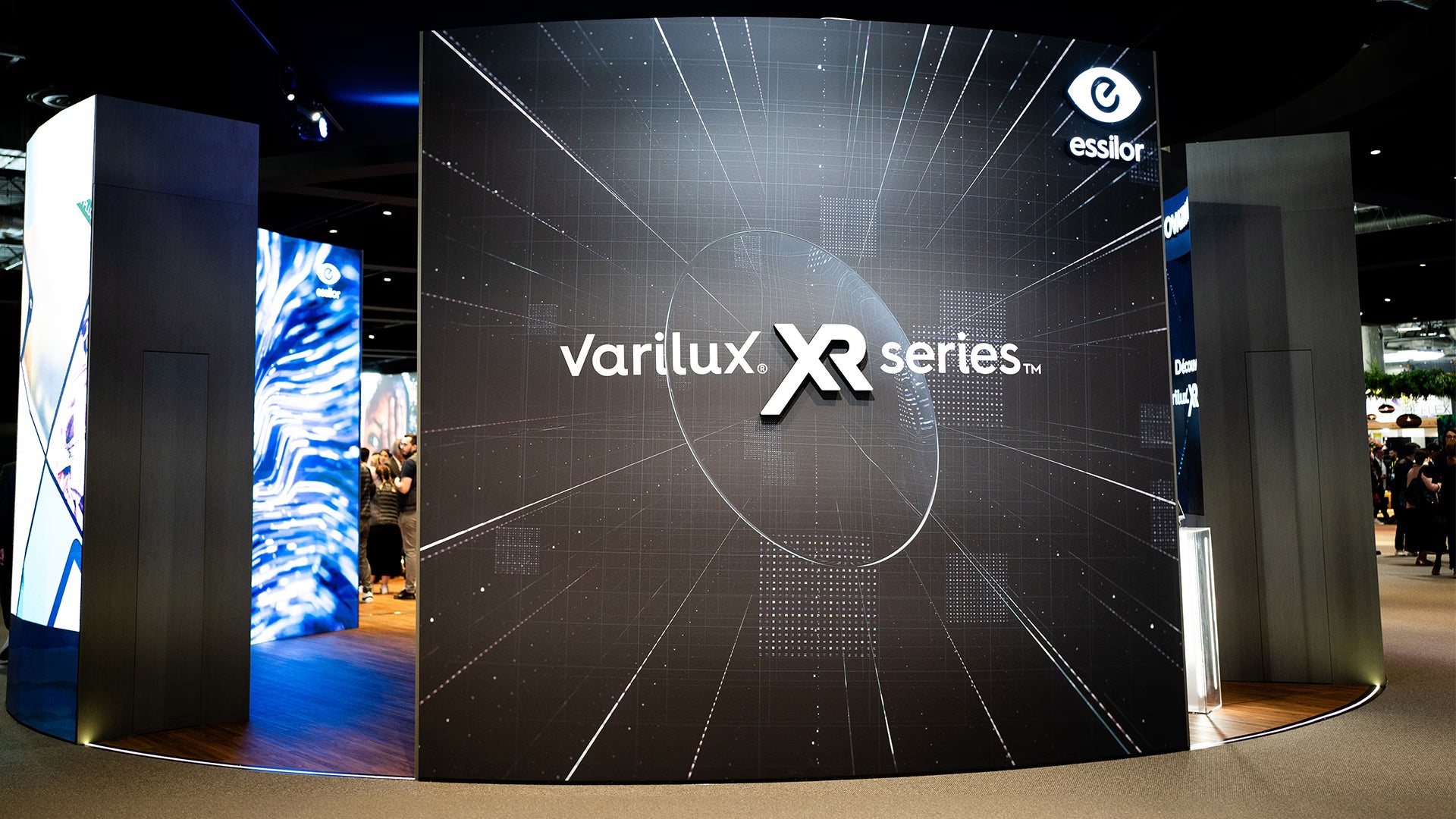 Varilux XR Series Essilor presentation