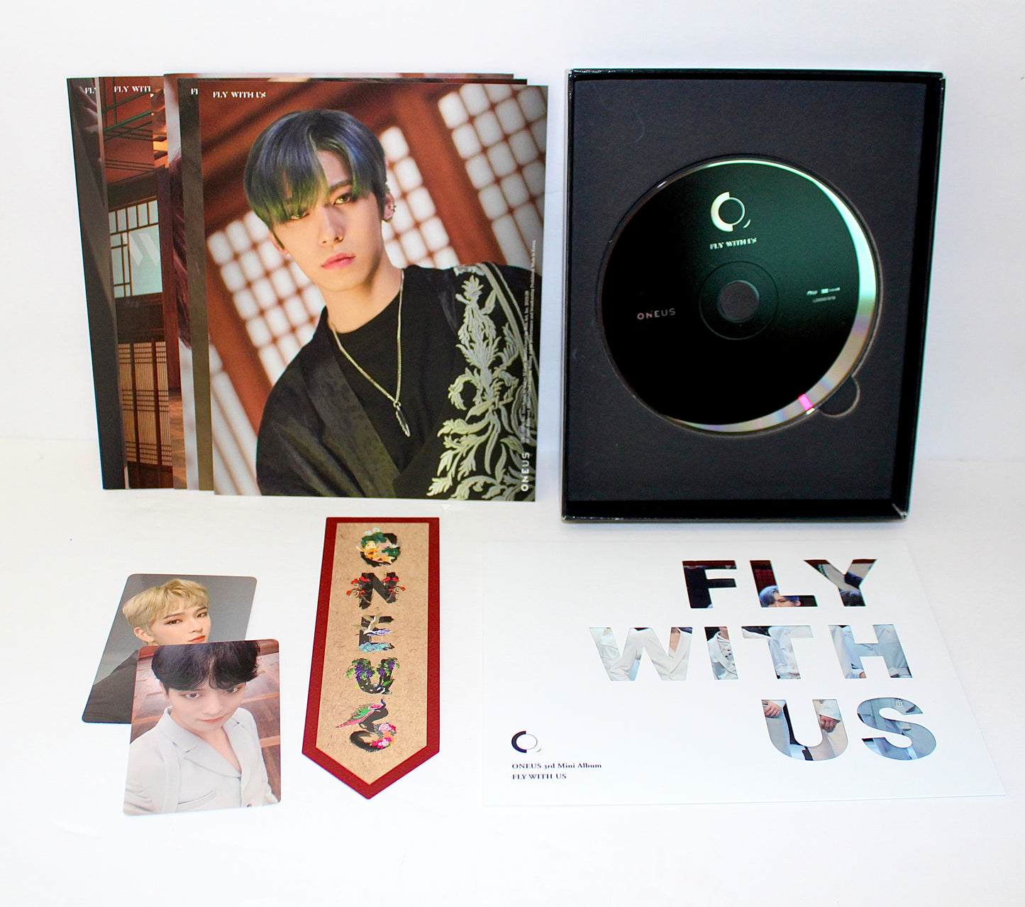 ONEUS 3rd Mini Album: Fly With Us – K-Universe