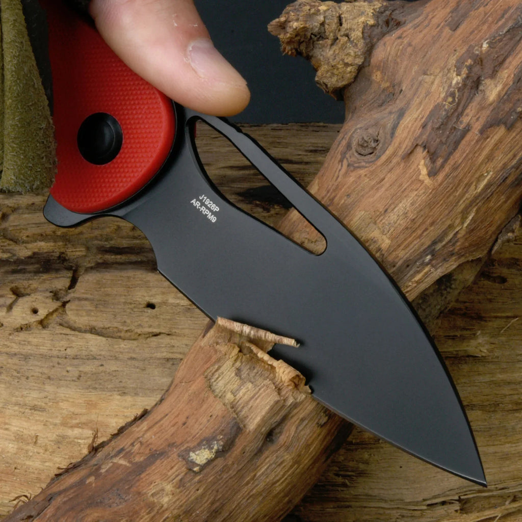 Bark sharpening blade